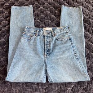 Aritzia Denim Forum 90’s Cinched Hi-Rise Straight Jean Sz 25